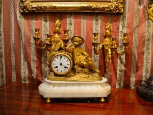 Visitando el anticuario de López-Linares