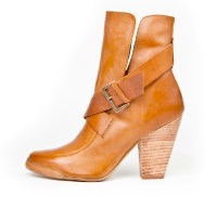 Hoss Intropia otoño invierno botas