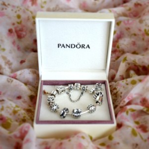 Sorteo Pandora aniversario blog