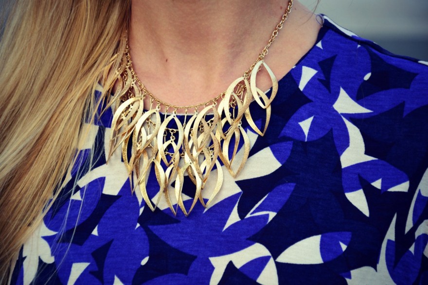 Collar de hojas de Bijou Brigitte