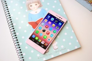 Unboxing Huawei Ascend P7 rosa