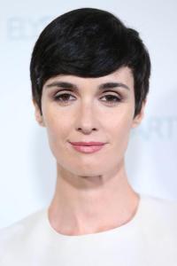 Paz Vega corte pixie