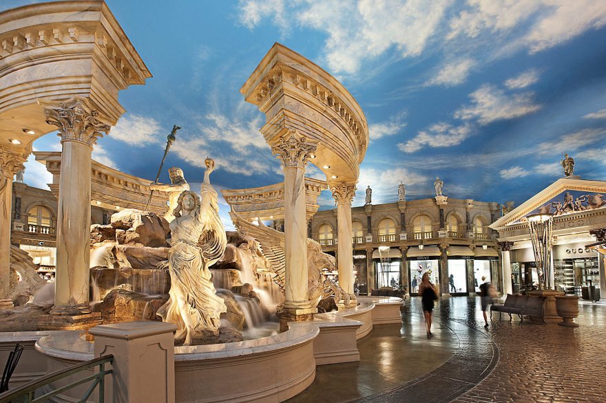 Interior del Hotel Caesars en Las Vegas