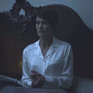 Los pijamas de Claire Underwood 02