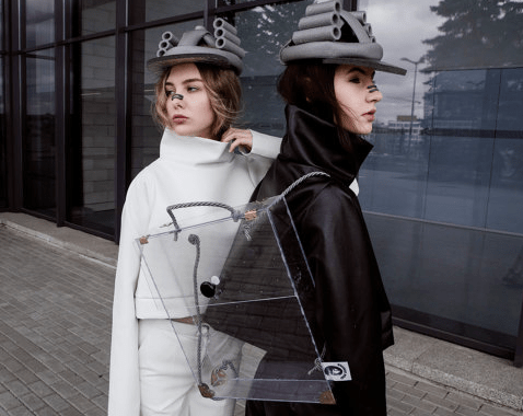 Mochilas transparentes en Etsy