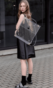 Mochilas transparentes en Etsy