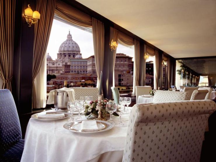 Les Etoiles Roof Garden Atlante Star Roma