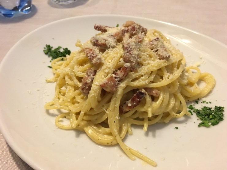 Pasta en la Focaccia Roma