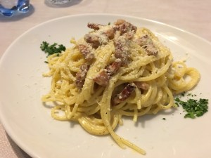 Pasta en la Focaccia Roma
