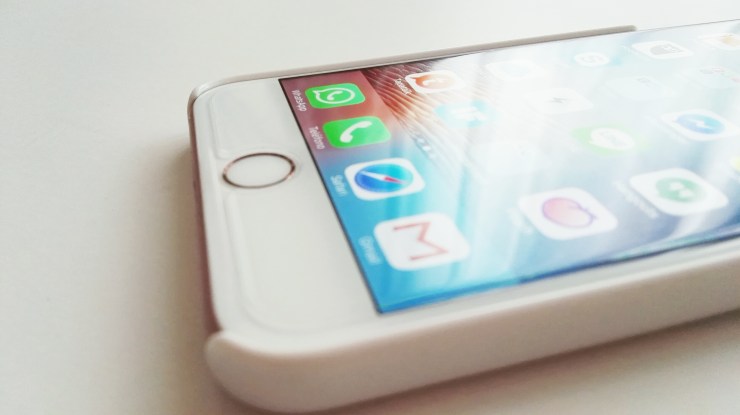 Funda de madera Native Union para iPhone 6s Plus 11