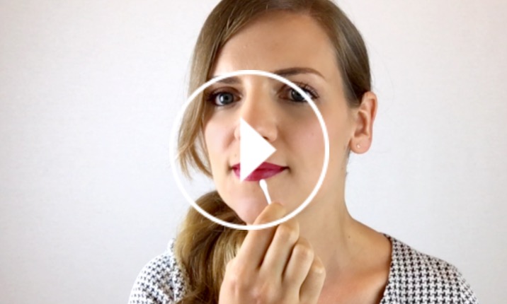 Ver en Cosmo el vídeo Trucos con bastoncillos de algodón segunda parte