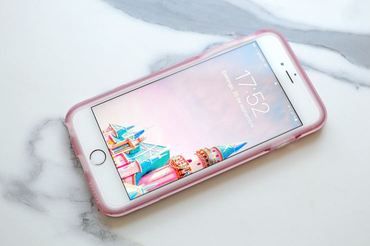 Review Spigen Thin Fit Hybrid