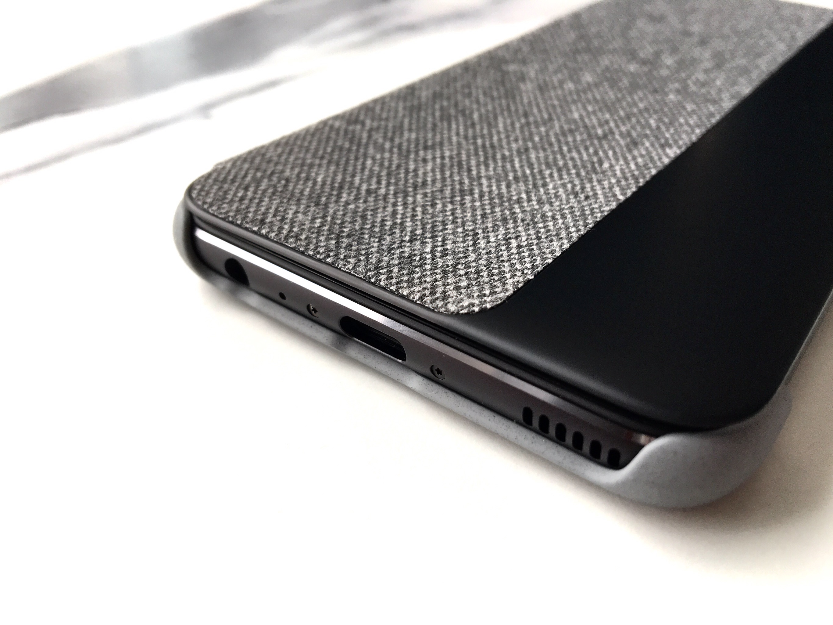 Funda Smart View Cover oficial para Huawei P10 06