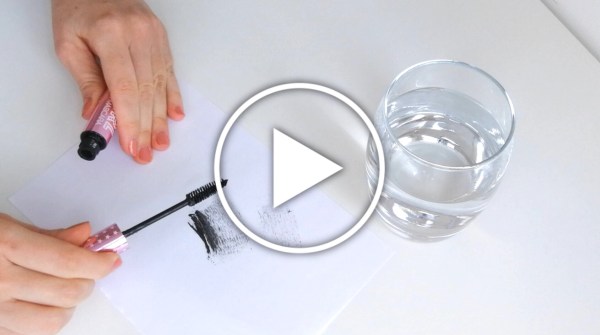 Trucos de belleza con agua caliente - ver vídeo en Cosmo