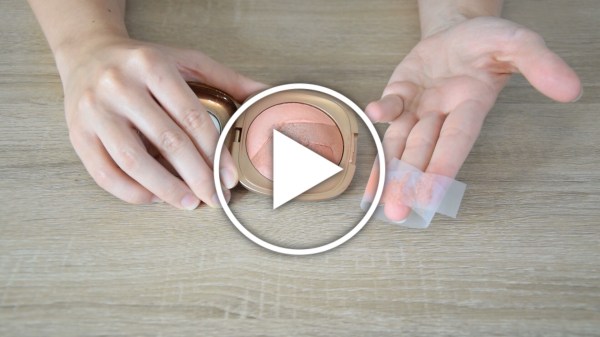 Ver en Cosmo trucos para rímel sin grumos